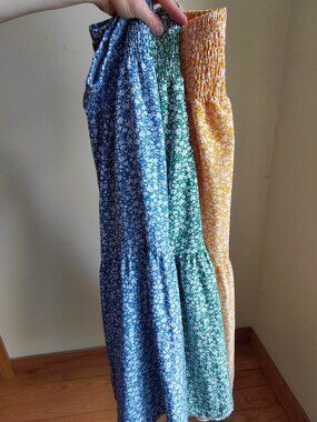 Bundle of 3 floral skirts